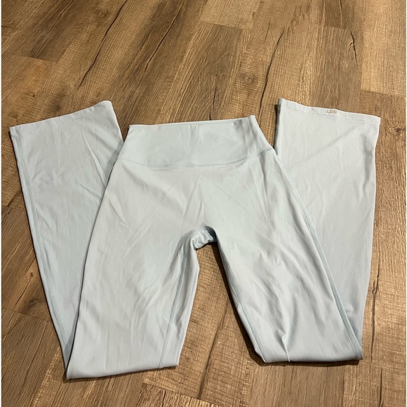 NWOT Set Active Sportybody Flare Leggings - Dream